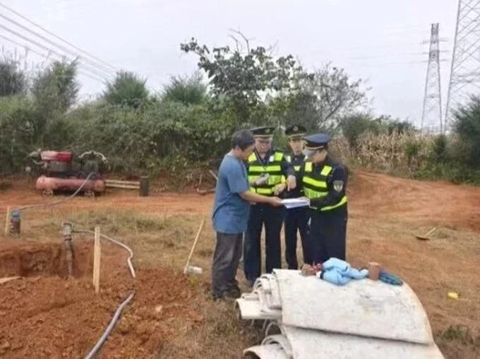 【“青”言“青”语】青春赴山海  藏蓝耀初心