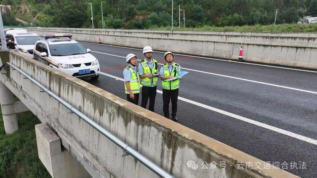 省交通执法局组织开展2026年道路交通和公路建设工程地震应急演练